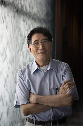 漢宝徳 초상